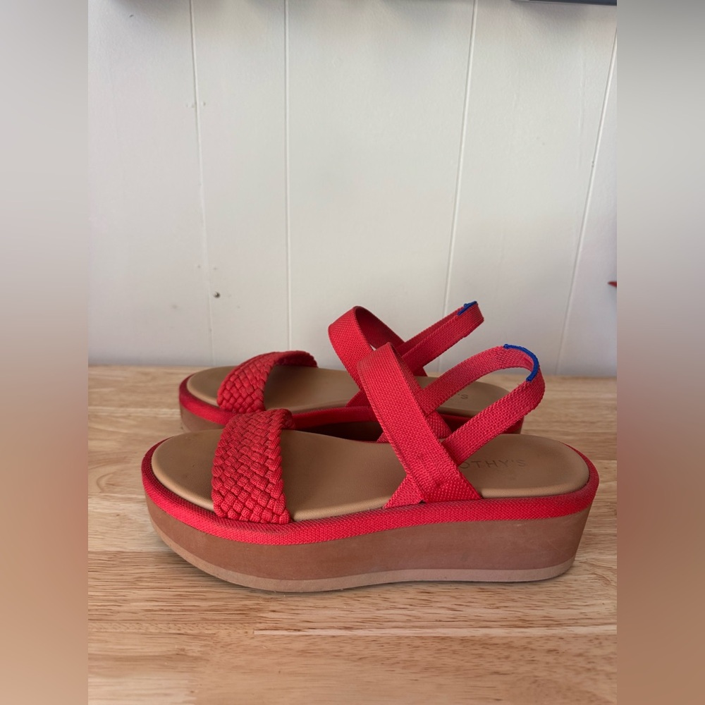 Rothy’s The Lightweight Wedge Sandal, Red Hot Woven, Size 8
